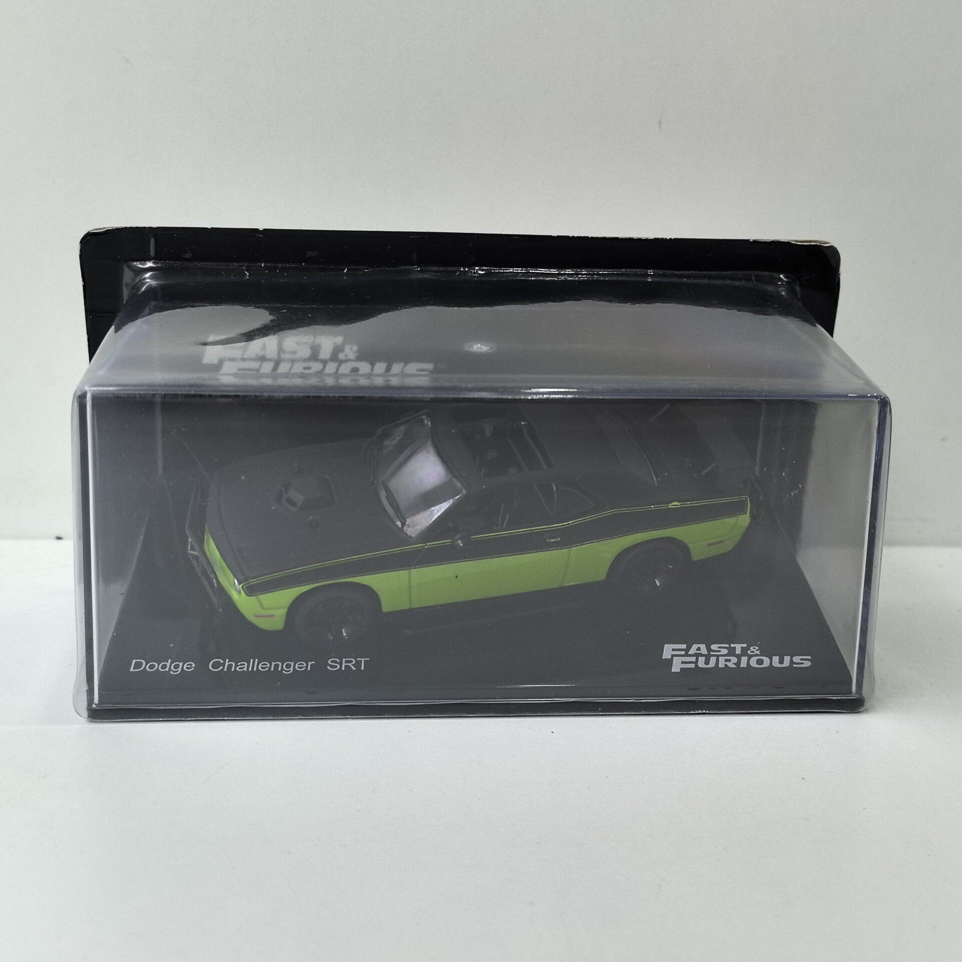 Diecast IXO 1/43 Scale DOGGE C - огляд і ціна Movies